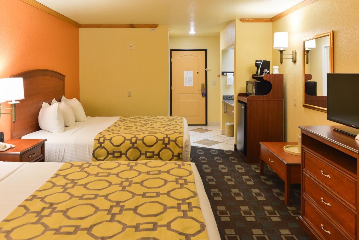 Baymont By Wyndham Garden Of The Gods Colorado Springs Hotel Bagian luar foto