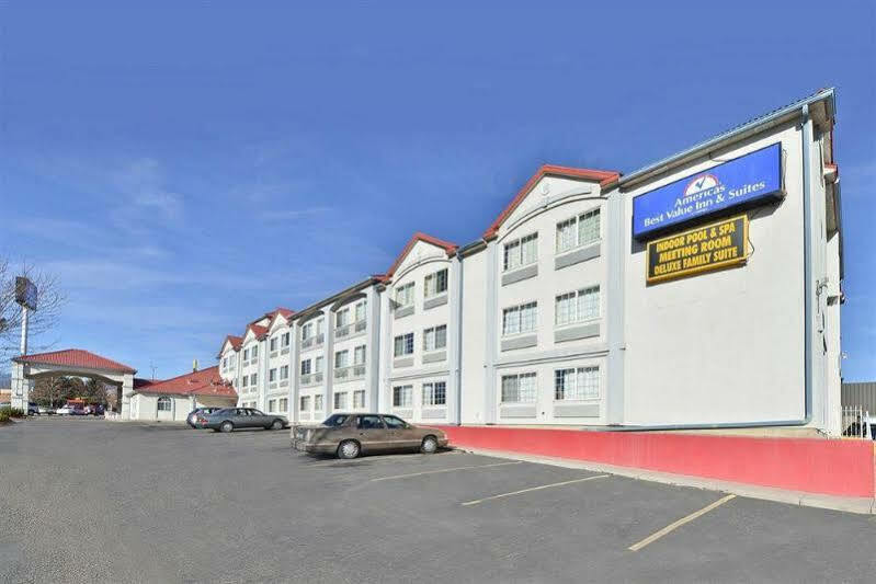 Baymont By Wyndham Garden Of The Gods Colorado Springs Hotel Bagian luar foto